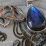 Labradorite ...it's Magic! - OutOfAsia
